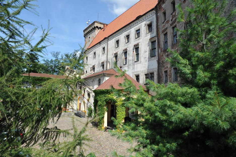 Zamek Hotell Otmuchów